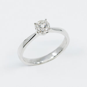 Anello Invisible diamonds white - Gioielleria Casavola di Noci - gioiello in oro bianco 18 carati - idee regalo compleanno 18 anni ragazza
