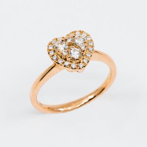 Anello cuore Liberty Rosè - Gioielleria Casavola di Noci - gioiello in oro rosa 18 carati con diamanti - idee regalo proposta di matrimonio romantica