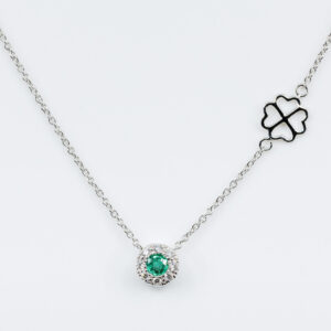 Collana Invisible Petite Émeraude - Gioielleria Casavola di Noci - gioiello in oro bianco 18 carati con diamanti - idee regalo compleanno 18 anni ragazza