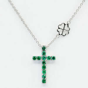 Collana croce smeraldi Angelus base white - Gioielleria Casavola di Noci - in oro bianco 18 carati - idee regalo cresima adulto