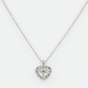 Collana diamante cuore pavè little Prestige - Gioielleria Casavola di Noci - gioiello in oro bianco 18 carati - idee regalo romantiche per fidanzata