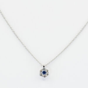Collana Invisible Fleur Saphir White - Gioielleria Casavola di Noci - gioiello in oro bianco 18 carati con diamanti - idee regalo compleanno 18 anni ragazza