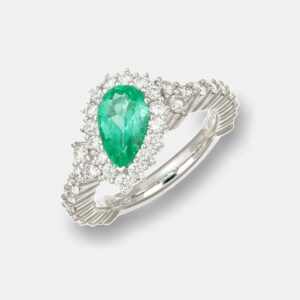 Anello smeraldo goccia white Crown Prestige - Gioielleria Casavola di Noci - in oro bianco 18 carati - idee regalo anniversario matrimonio importante - per lei