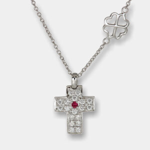 Collana croce diamanti e rubino Angelus White Light - Gioielleria Casavola di Noci - in oro bianco 18 carati - idee regalo battesimo bimbo maschietto