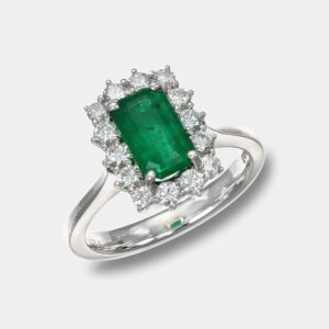 Anello smeraldo ottagonale pavé Prestige - Gioielleria Casavola di Noci - in oro bianco 18 carati con diamanti - idee regalo compleanno 60 anni moglie