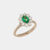 Anello rosetta smeraldo Zambia 0.65 ct Prestige Rosé - Gioielleria Casavola di Noci - idee regalo compleanno 50 anni moglie - in oro rosa con diamanti