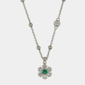 Collana smeraldo Altea Nature White - Gioielleria Casavola di Noci - in oro bianco 18 carati con diamanti - idee regalo per una neomamma