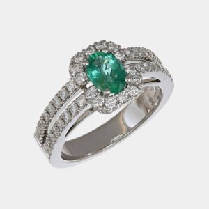 Anello smeraldo pavé Prestige White - Gioielleria Casavola di Noci - gioiello in oro bianco 18 carati con diamanti - idee regalo per una occasione unica - da donna