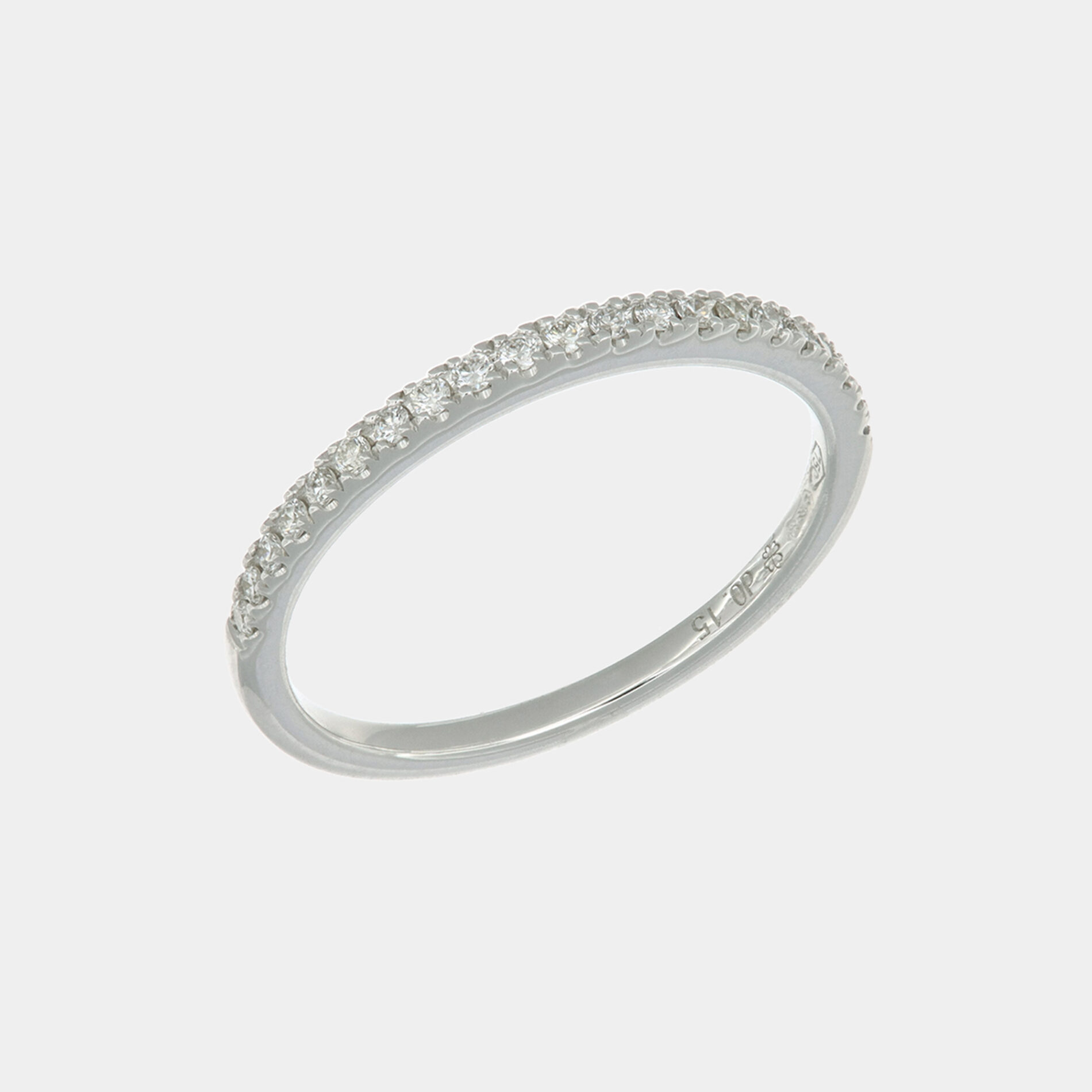 Veretta mezzo giro 21 diamanti oro bianco - Gioielleria Casavola di Noci - idee per proposta di matrimonio originale - regalo perfetto per lei