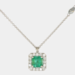 Collana pendente quadro smeraldo 0.67 ct Prestige White - Gioielleria Casavola di Noci - collana in oro bianco 18 carati con diamanti - idee regalo donna