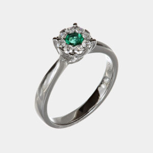 Anello Invisible smeraldo e diamanti White - Gioielleria Casavola di Noci - gioiello in oro bianco 18 ct - idee regalo compleanno 18 anni ragazza