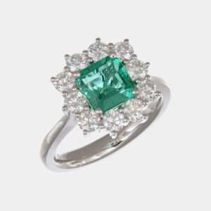 Anello rosetta smeraldo 1.62 ct Prestige White - Gioielleria Casavola di Noci - gioiello in oro bianco 18 carati con diamanti - idee regalo compleanno 50 anni moglie