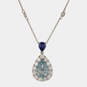 Collana acquamarina taglio goccia e zaffiro White Prestige - Gioielleria Casavola di Noci - gioiello in oro bianco 18 ct. - idee regalo compleanno donna 50 anni