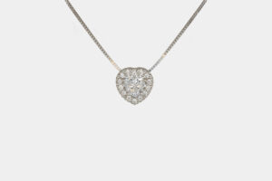 Collana cuore oro bianco con zircone - Gioielleria Casavola di Noci - idee regalo compleanno 18 anni ragazza