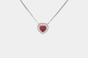Collana cuore oro bianco 1.65 ct zircone rosso - Gioielleria Casavola di Noci - idee regalo compleanno fidanzata - per una ragazza giovane