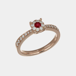 Anello Invisible rubino e pavé diamanti Rosé - Gioielleria Casavola di Noci - gioiello in oro rosa 18 carati - idee regalo compleanno 18 anni ragazza