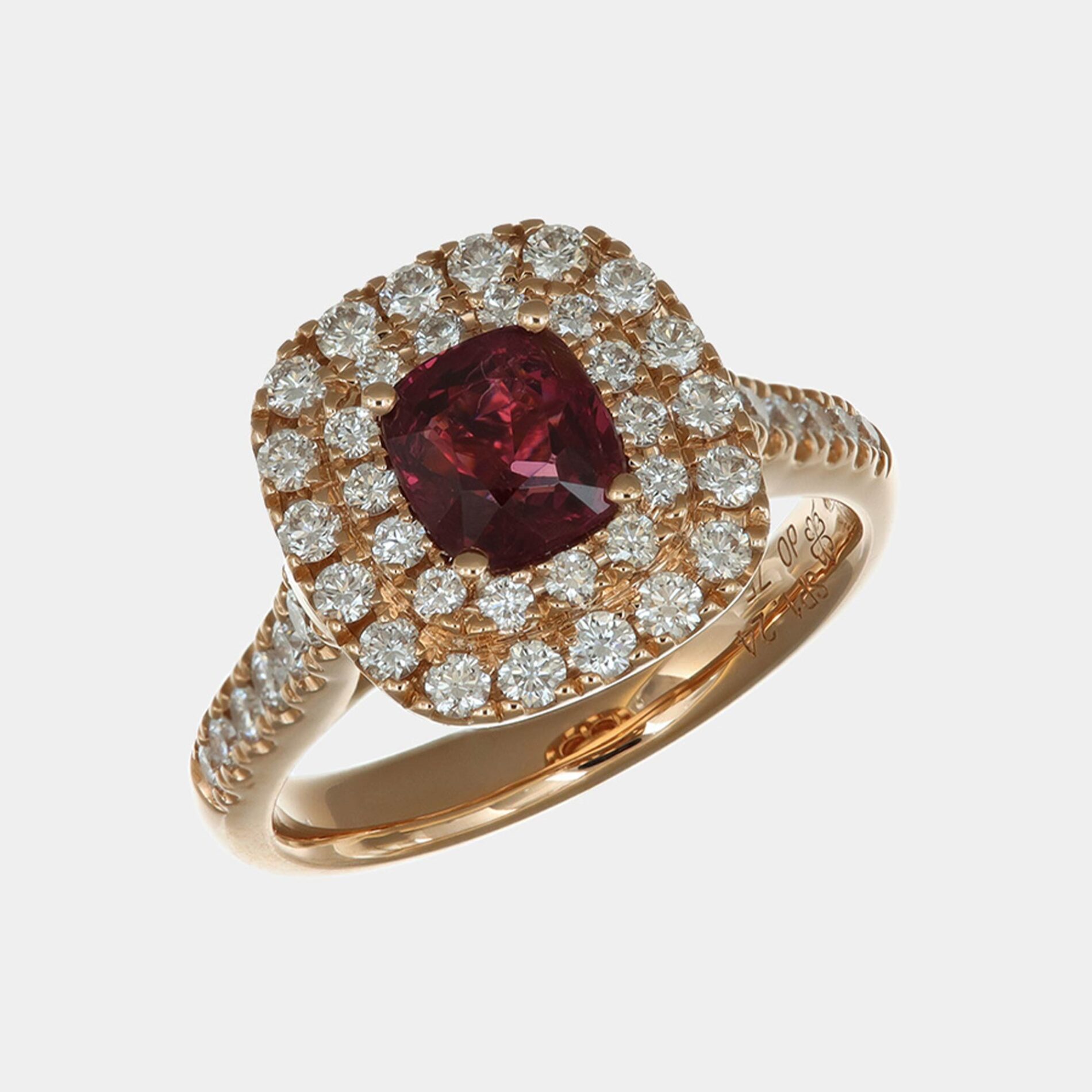 Anello Halo con spinello Burma 1.24 ct Prestige Rosé - Gioielleria Casavola di Noci - gioiello in oro rosa con diamanti - idee regalo donna che ama oggetti originali